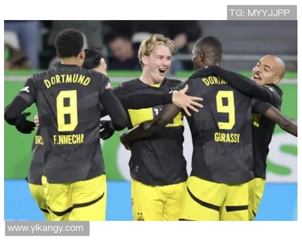 沃尔夫斯堡客场大胜多特蒙德,德甲榜首稳坐不移